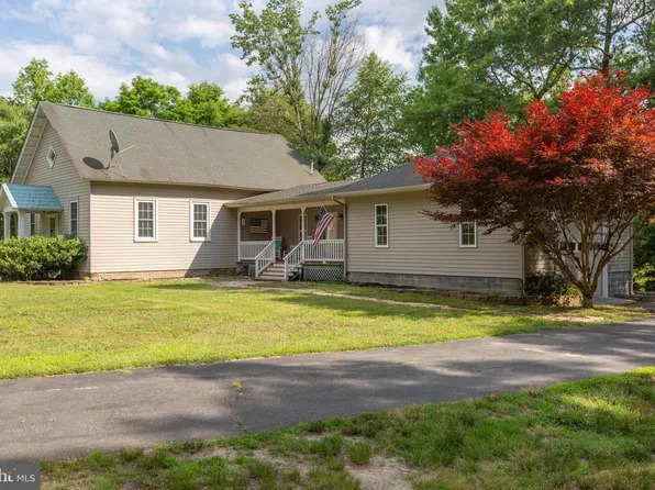 14500 Woodslane Rd, Woodford, VA 22580