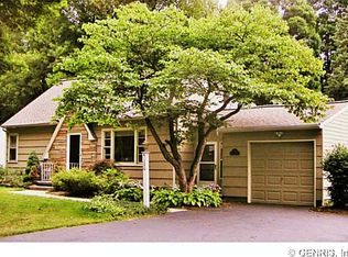 120 Alaimo Dr, Rochester, NY 14625