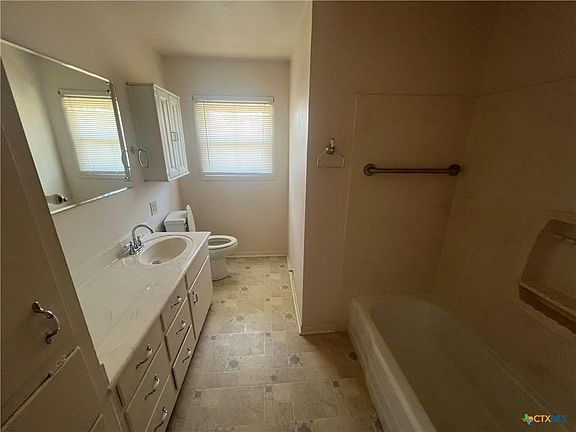 4th image of 1324 N 60th St