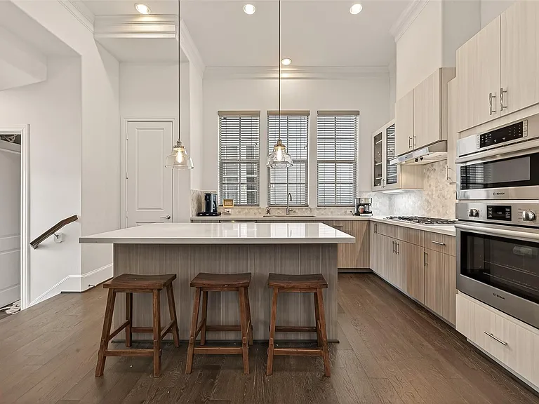 2506 McKinney St — Photo 19