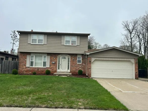 25790 Madden St, Taylor, MI 48180