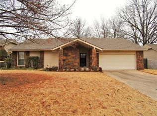 1717 Valley Rd, Sapulpa, OK 74066