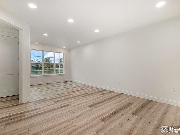 3rd image of 5010 Coolidge Ave