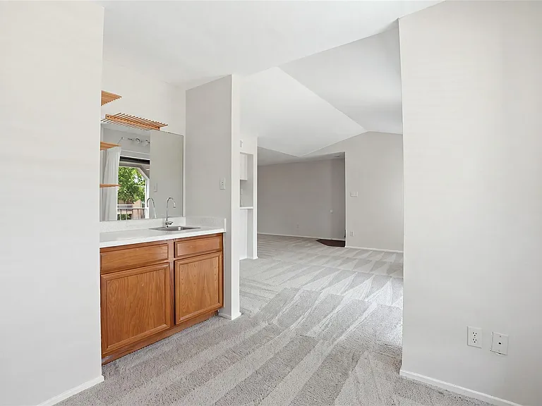 2025 Augusta Dr #804 — Photo 11