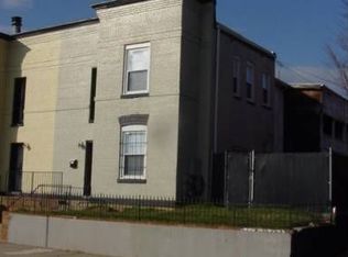 1022 13th St SE APT B, Washington, DC 20003