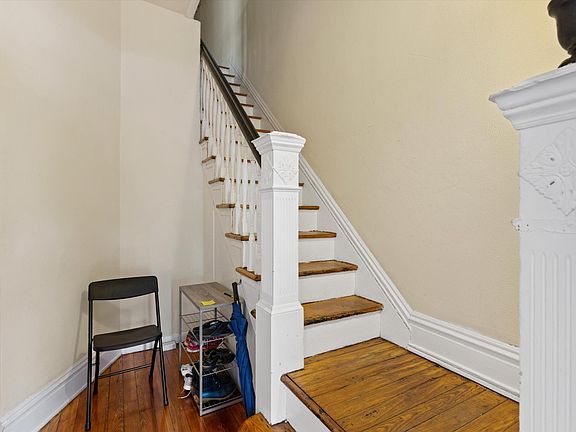 4th image of 2519 W Main St #2