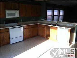 5th image of 9340 Goldenview Dr