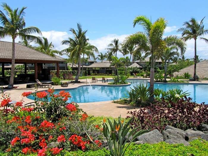 KaMilo Family Pool area