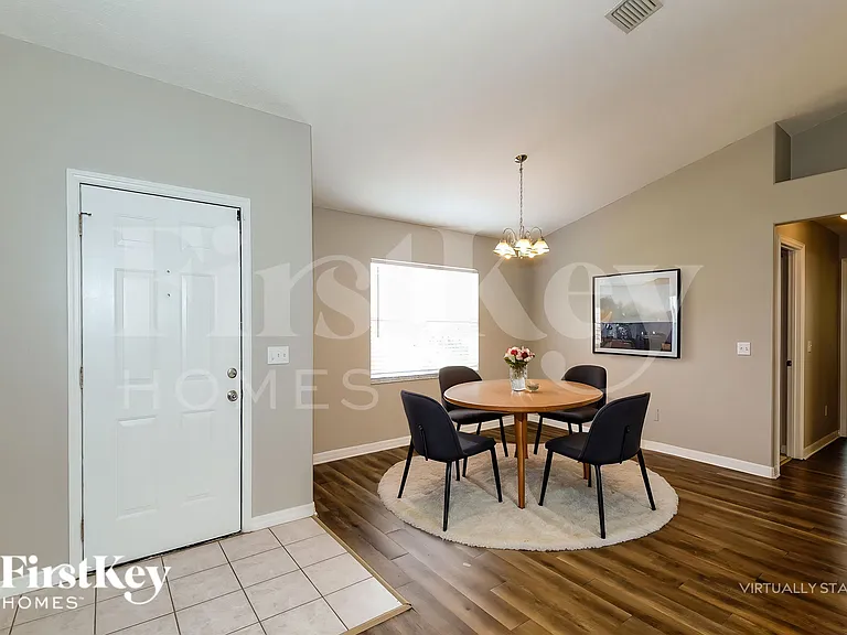 8 Wild Oak Pl — Photo 6