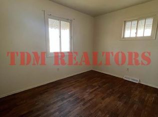 857 Campbell St, Flint, MI 48507