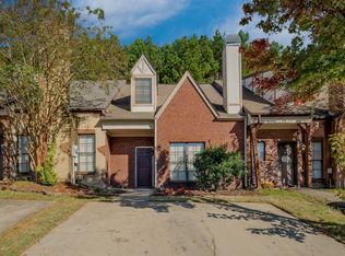 2372 Ridgemont Dr, Hoover, AL 35244
