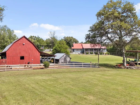 148 Carroll Rd, Wildwood, GA 30757