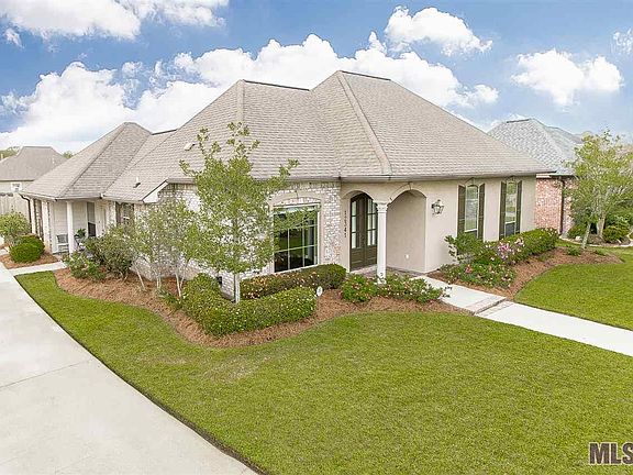 2nd image of 12341 Oak Colony Dr