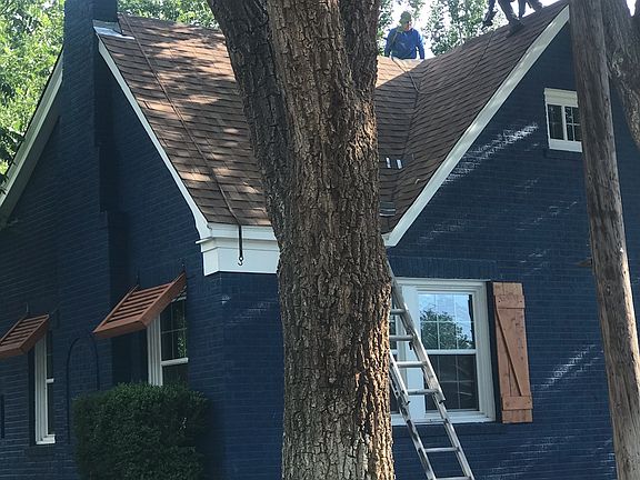 2nd image of 2100 S Ong St