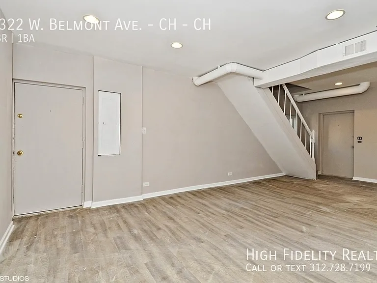 2322 W Belmont Ave #CH — Photo 9
