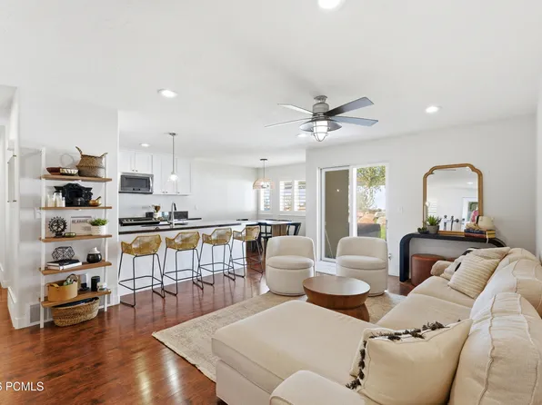5232 Saddle Dr, Oakley, UT 84055