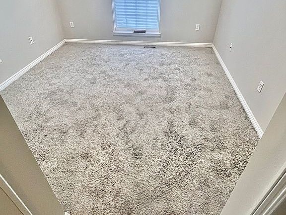 4th image of 4342 Gardenia Dr