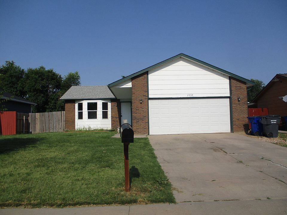 1st image of 2235 Aspen Ave