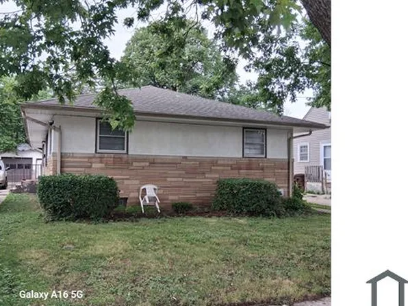 1904 17th Ave, Rockford, IL 61104
