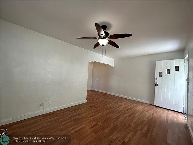 1st image of 1016 NE 3rd St #1018
