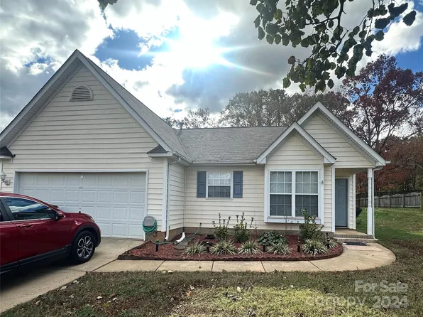 817 Barbee Farm Dr, Monroe, NC 28110