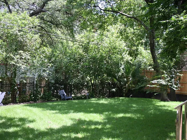 3109 Wheeler St #B — Photo 11