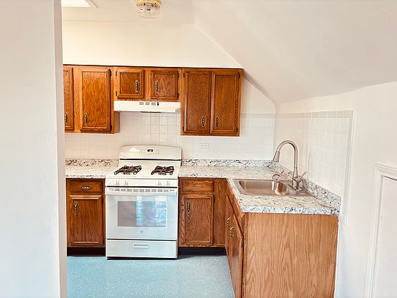 5th image of 1321 Arrott St