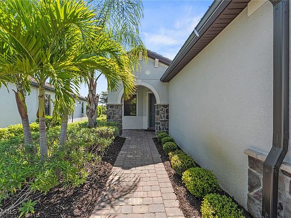 4th image of 12047 Westmoreland Way