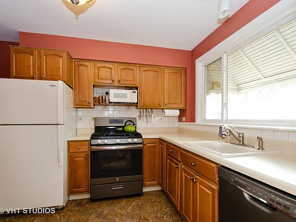 4th image of 5926 S Park Ave