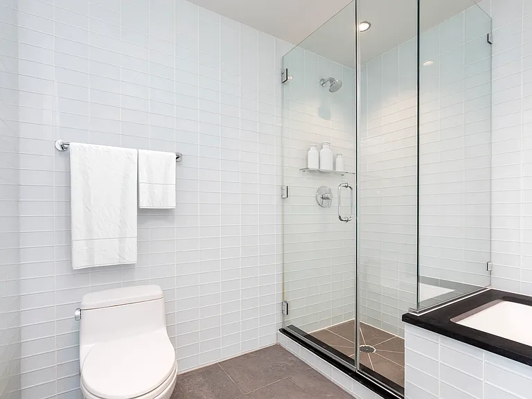 554 W 54th St #25Y — Photo 9