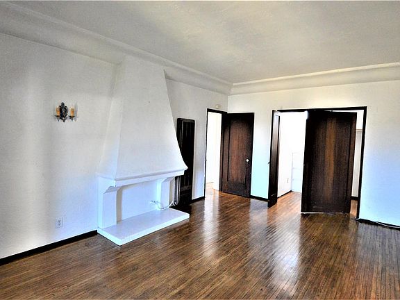 2nd image of 2720 E 4th St APT E