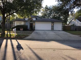 9803 Sunnyoak Dr, Riverview, FL 33569