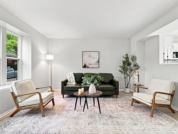 3rd image of 7719 Kelvinway Dr #66