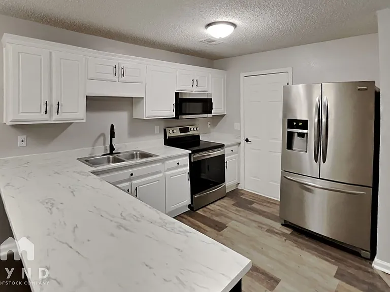 6041 Creekerton Blvd — Photo 4