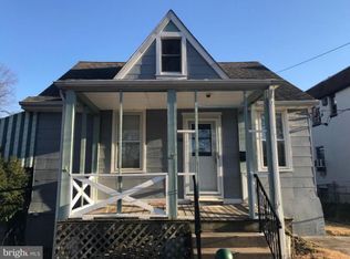 1146 Broad St, Collingdale, PA 19023