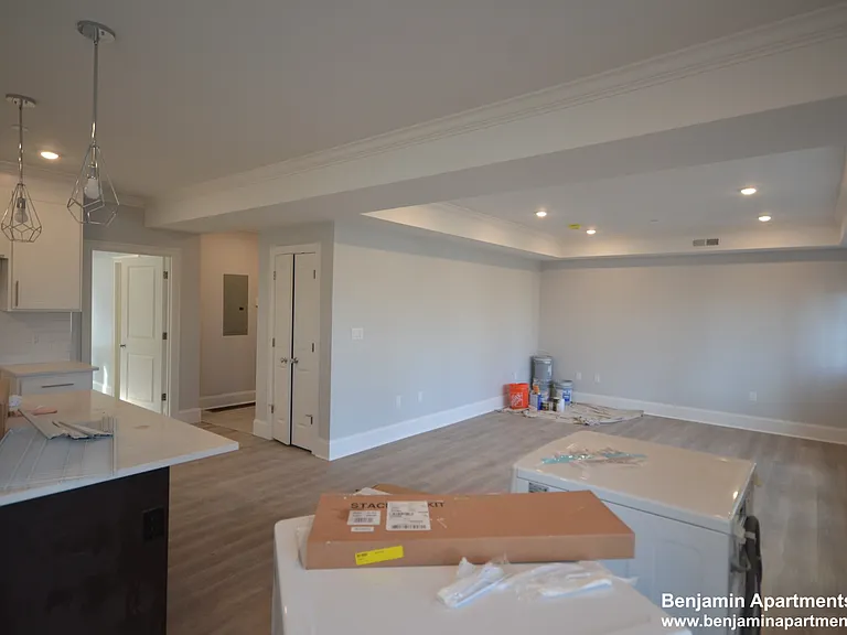 100 Brooks St #1 — Photo 7