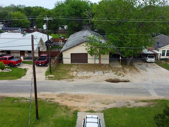 4th image of 417 S Prairie St