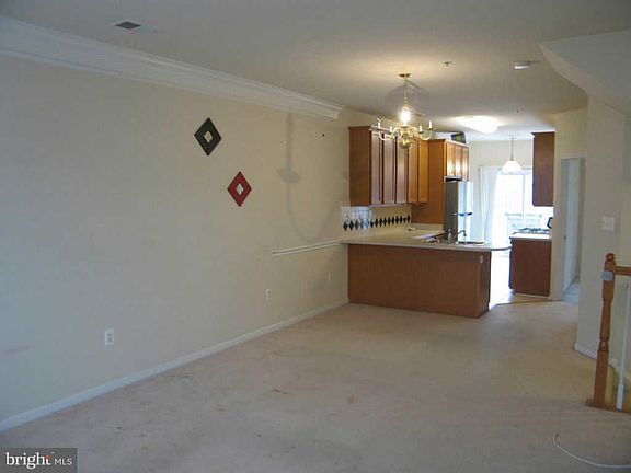 3rd image of 11596A Cavalier Landing Ct