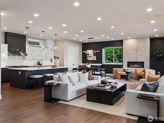 4th image of 8814 NE Juanita Drive