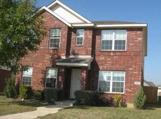 8805 Stewart St, Aubrey, TX 76227