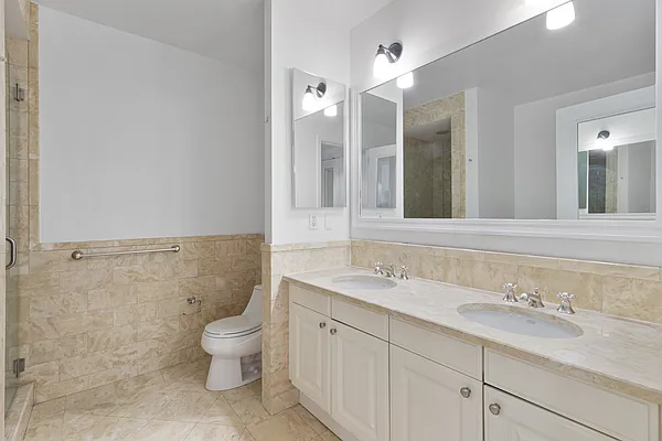 Rented by Platinum Properties | media 25