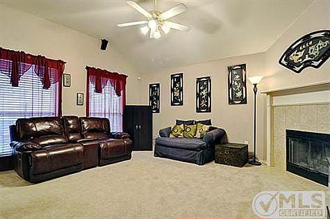 5th image of 9233 Nathan Dr