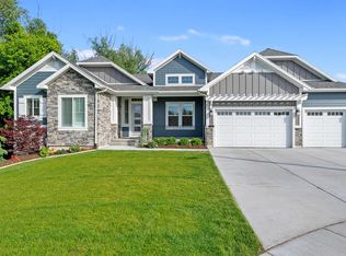 33 S Wildon Ct, Kaysville, UT 84037