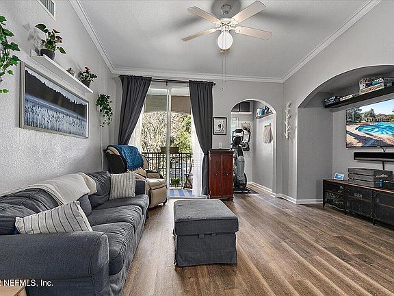 5th image of 10075 GATE Parkway #2613