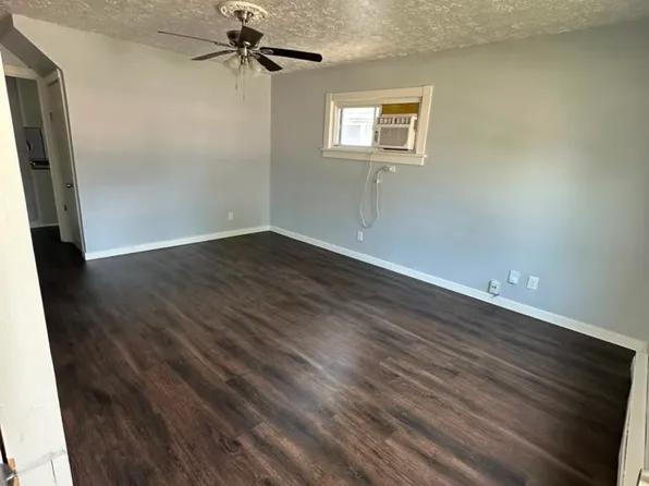 11913 Erwin Ave, Cleveland, OH 44135