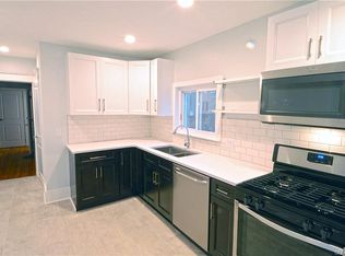 54 Langslow St, Rochester, NY 14620