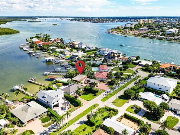 11 Capri BLVD, NAPLES, FL 34113