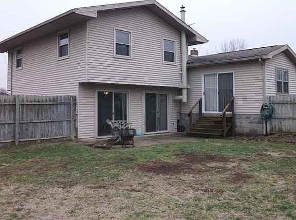 3rd image of 58653 Ox Bow Ct