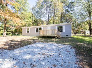 992 Wildwood Rd, North Vernon, IN 47265