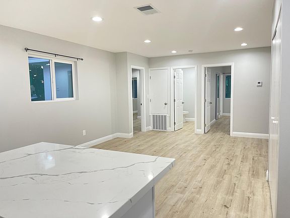 4th image of 2617 W Wilshire Pl #4